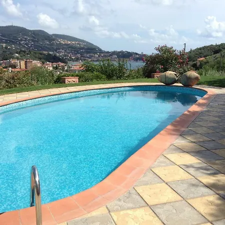 Holiday home Villino Marice *