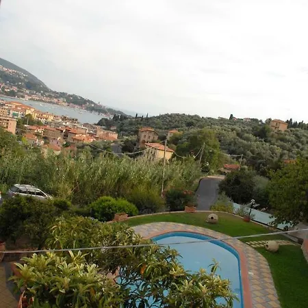 Villino Marice Holiday home Lerici