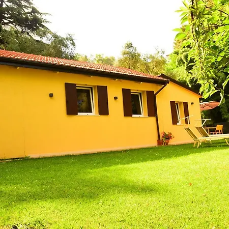 Holiday home Villino Marice